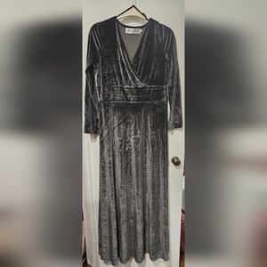 Victorian Trading Co. Hopeless Romantic Dress - Velvet Maxi